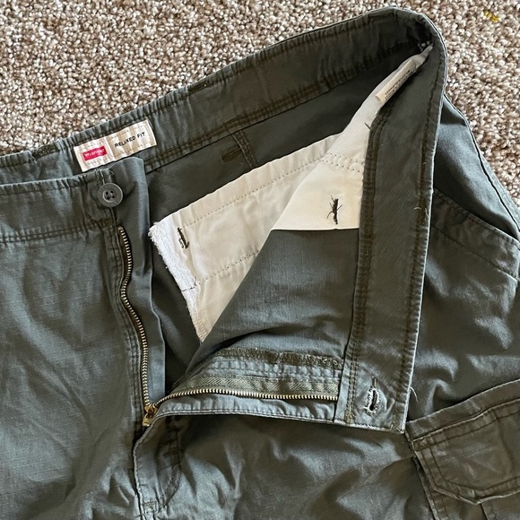 Wrangler Relaxed Fit Cargo Shorts Men’s 42 Green Utility Hiking Outdoor Tech - Picture 10 of 14